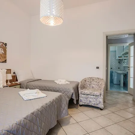 Residence 9 Line Milano Marittima Exterior foto