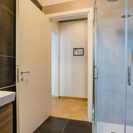 Residence 9 Line Milano Marittima Exterior photo